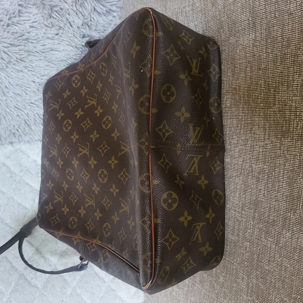 Louis Vuitton LV Monogram Marceau GM Vintage Crossbody Bag.